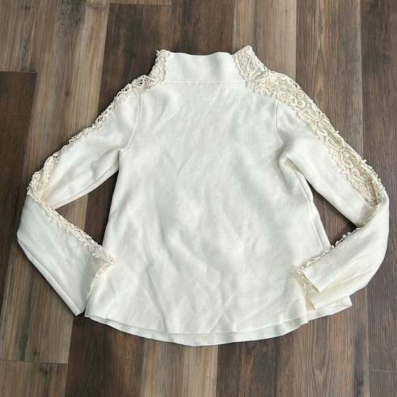 Anthropologie cream long sleeve sweater - Picture 2 of 9